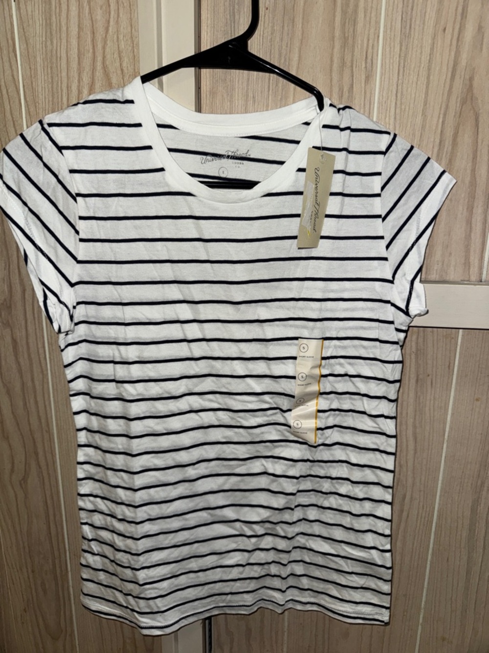 Universal Thread White & Black Striped Short Sleeve Tee